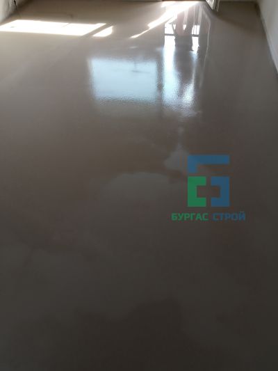 Саморазливни подови замазки 1